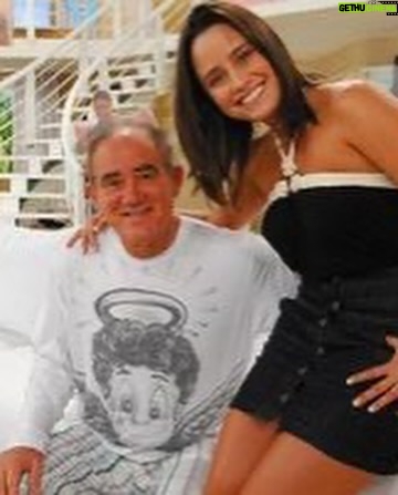Fernanda Vasconcellos - 76K Likes - @tvglobo ❤️ 60 anos, 
“a gente se vê por aí…”