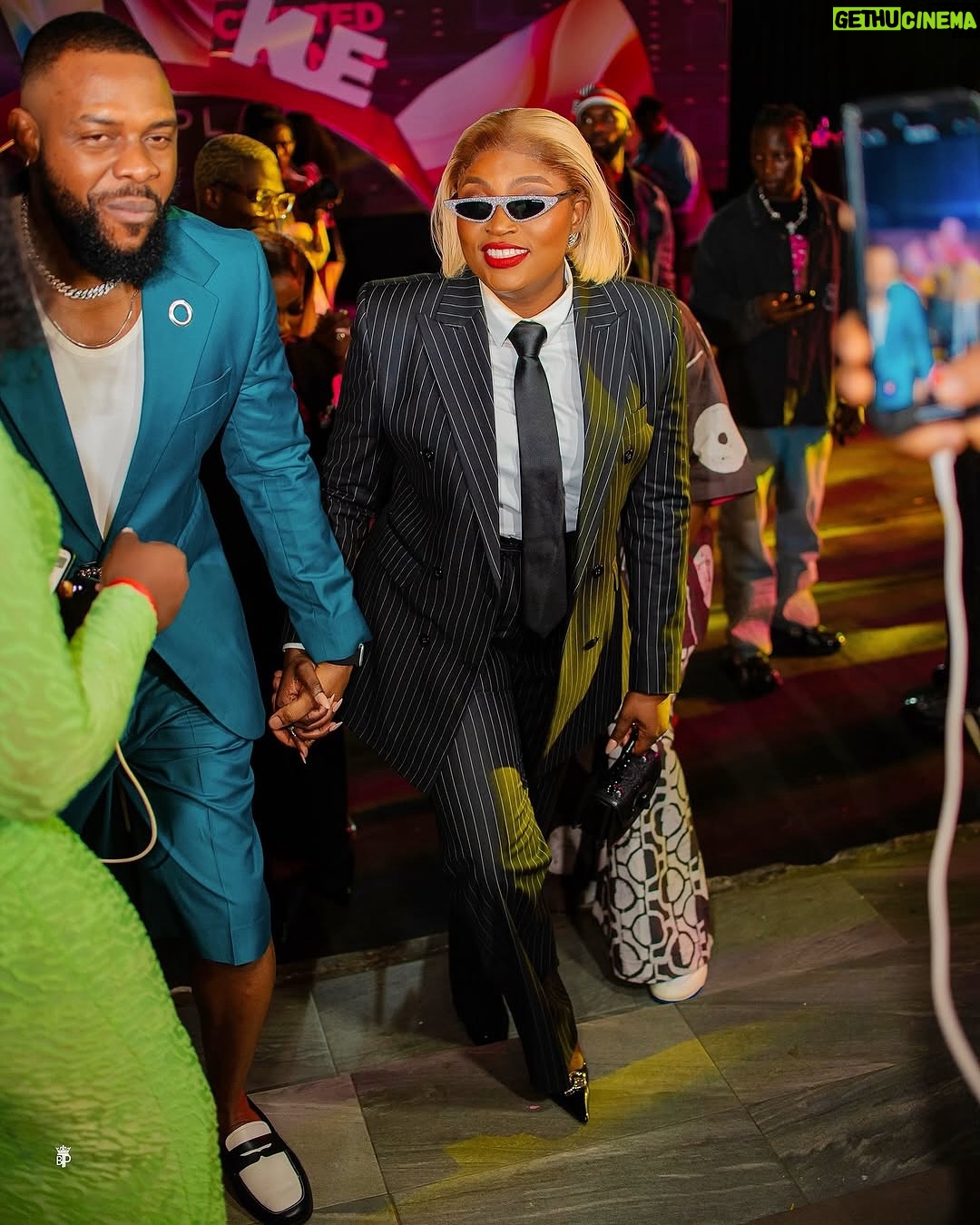 Funke Akindele - 98.6K Likes - May we sink or ship?🤔
#findingme
#Findingme is NOW showing on Amazon prime video guys, please don’t miss it.
#afunkeakindeleandIsiomaosajefilm
#Afunkeakindelenetworkproduction #FindingMe #FAANTV
.
.
.
📸 by @bankythephotographer