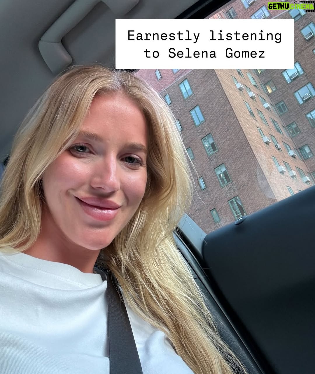 Gabby Bryan - 1.2K Likes - Manhattan New York City America baby!!!!!!