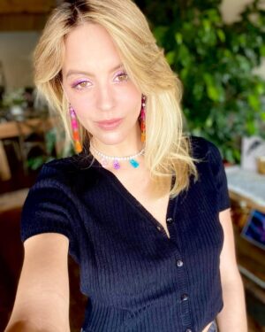 Gage Golightly Instagram - All dressed up with no place to go 🧚🏻
#gummybears #friyayvibes #dollskill