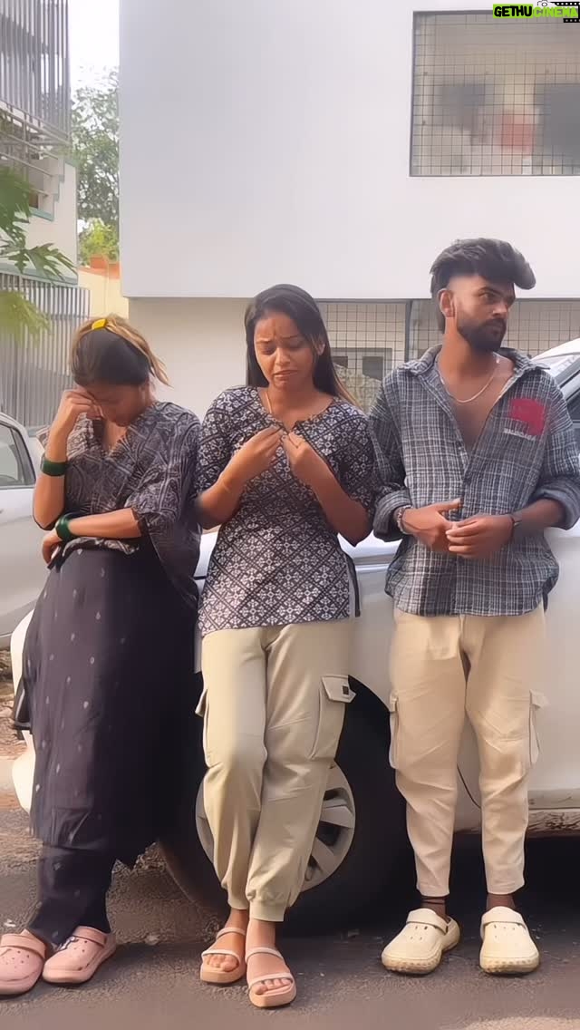 Ganga Gowda - 4.3K Likes - 🤣🤣😂
Folow🦋 @gowdthi_2515