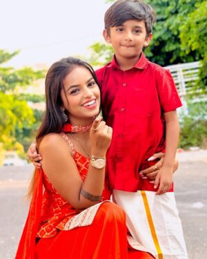 Ganga Gowda Instagram - My world❤️🌎
Follow🦋 @gowdthi_2515