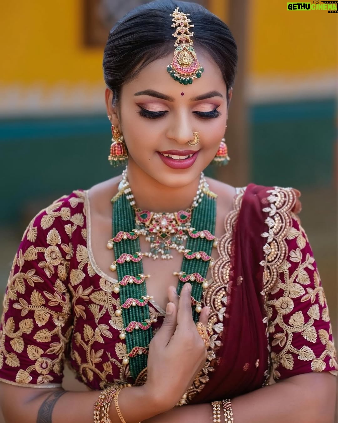 Ganga Gowda - 3 Likes - Mua:- @makeup_artist_ashwini2025
Mentor:- @makeup_by_nethraraajesh