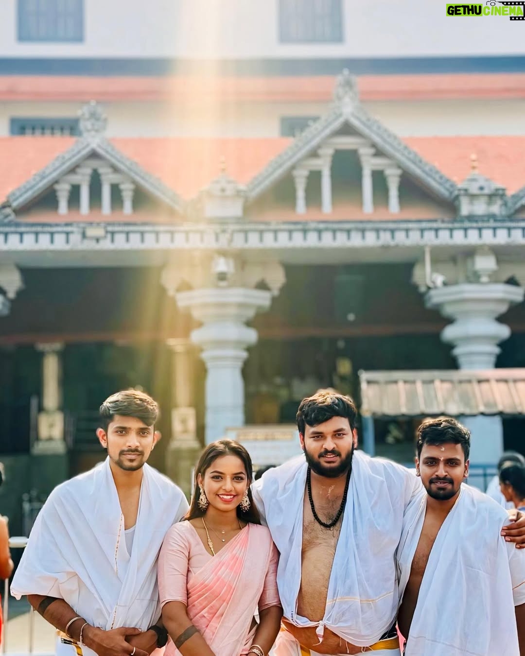 Ganga Gowda - 2.9K Likes - 🙏🏻🌺✨
Follow🦋 @gowdthi_2515
#besties #dharamshala