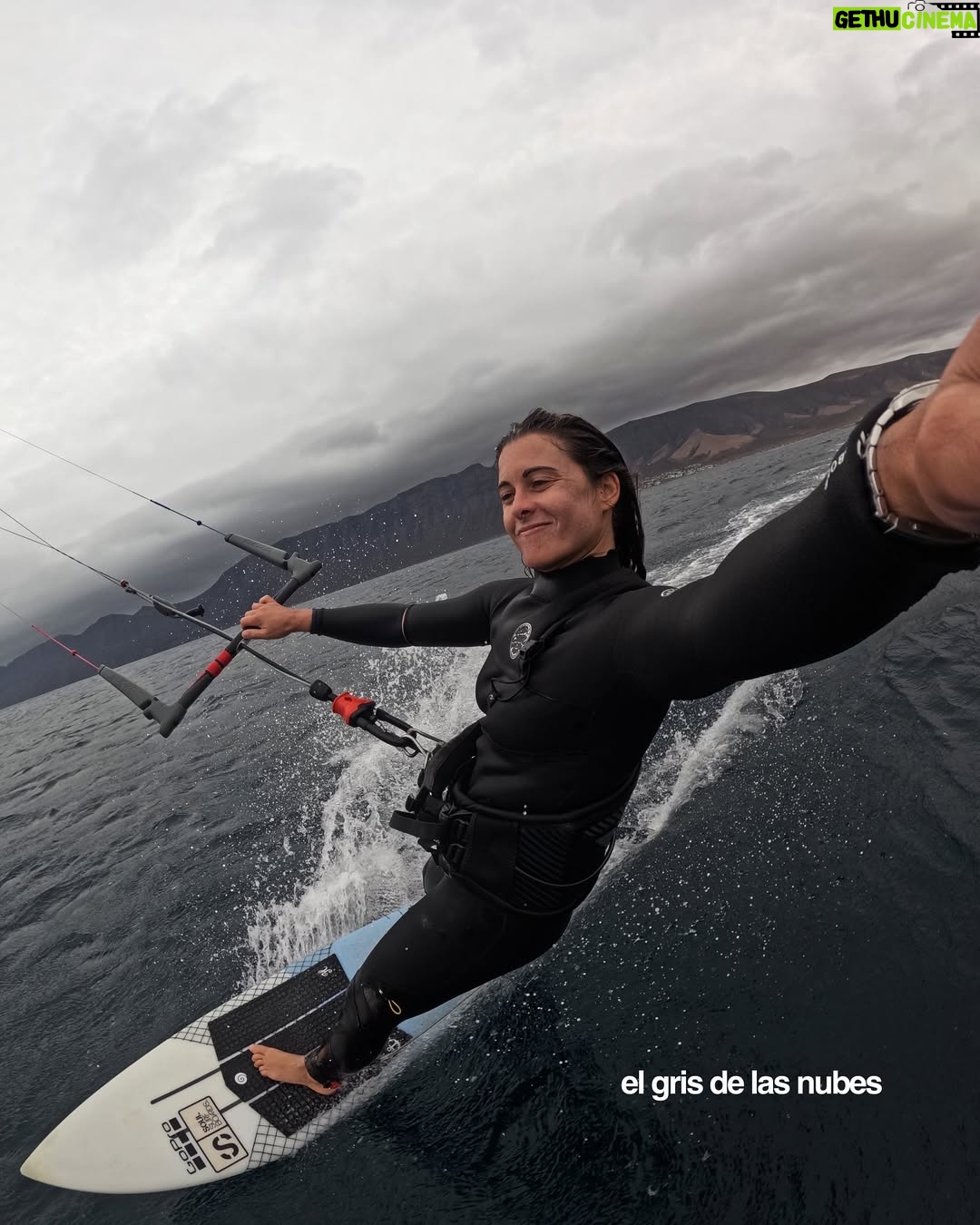 Gisela Pulido - 2.4K Likes - creo que siempre ganará el azul del mar 🌊💙
#canarias