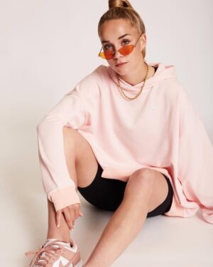 Giulia Gwinn Instagram - SoccerBible X Giulia Gwinn ⚡️

#part2
