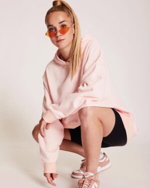 Giulia Gwinn Instagram - SoccerBible X Giulia Gwinn ⚡️

#part2