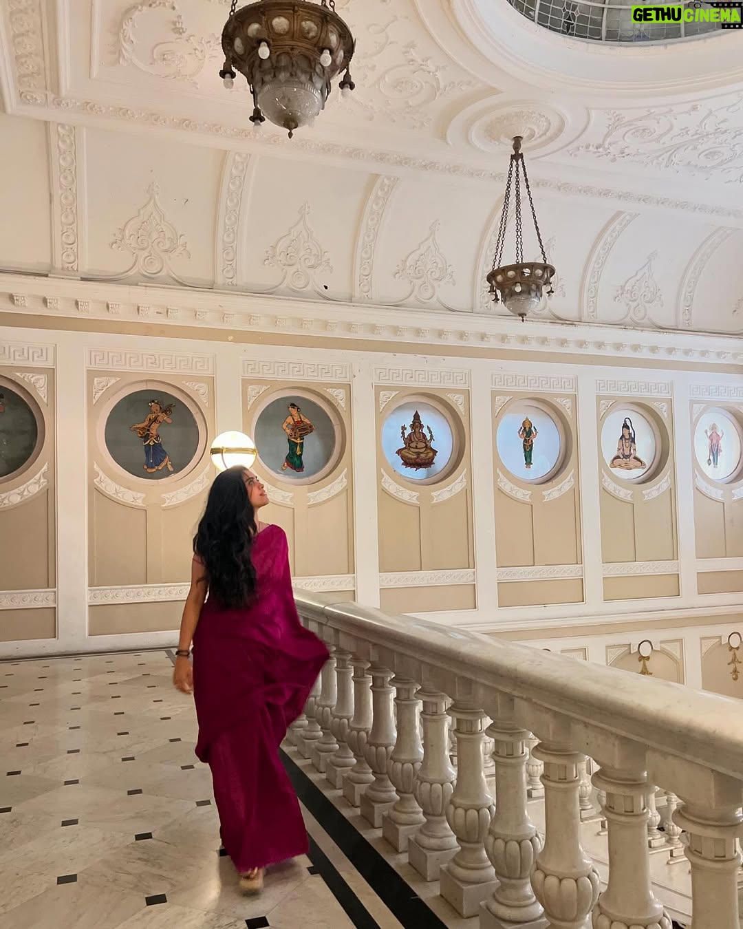 Gowri shruthi - 25.8K Likes - ಮೈಸೂರು ✨💗
.
.
#mysuru #lalithmahalpalace #karnataka