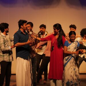 Gowri shruthi Instagram - ರಂಗಭೂಮಿ ✨ ನನ್ನ ಮೊದಲ ನಾಟಕ 
.
To my first ever play 🎭 ! With the best people around me. 
The knowledge , confidence , lessons , manners , discipline , hardwork theatre teaches you is unmatched.
It gives you a lot of reality checks , shows you where you stand , teaches you to be grounded .. soo much to learn from beautiful actors around you.
My journey in the process of learning this art form has been a dreamy journey not just as an actor but also as a human being , and this beautiful journey has just begun 💗🌸
.
It was a lifetime experience to perform Infront of my grandparents who themselves have been in the theatre for more than 45 years now , with mom as well ! 

Thanks to each and everyone who made me feel confident, special and precious 💗 
.
My guru ! My warmest dear friends and my family 
Love and only love 💗🌸🎭
.
Also thank you for these beautiful captures my friend @gagan_chirayu 🤗