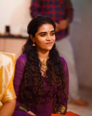 Gowri shruthi Instagram - Didn’t have to fake the candids this time 🥹💗
.
.
Alsooo This beautiful dress designed for me by my bestfriend 
@vyduryaaaaa  @vyduryaraju_ 💗👗🫂