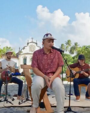 Grazi Massafera Instagram - Um aconchego no peito e um sorriso sincero pra vocês🫶
#InspiraçãoDoDia

@joaogomescantor @mestrinhomestrinho @jota.peoficial
@euvitty
@vocesabia
@estersolanno
@avadebochada
@culturainquieta @nathybrandolin
@cristhianhaze 
@ocuunha 
@viladospoetas 
@dramonalizapereira 
@oiiamados