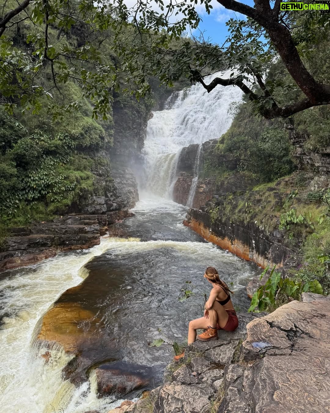Grazi Massafera - 135.3K Likes - Sextou !! Nesse hospĆcio chamado āVidaā rs. Te desejo pra hoje .Daqui recordando as maravilhas do Cerrado. Que tu veja desenhos nas nuvens.
E tenha ideias pra ajudar quem deixou de acreditar nas estrelas. Que se apaixone e cuide bem dos teus afetos.