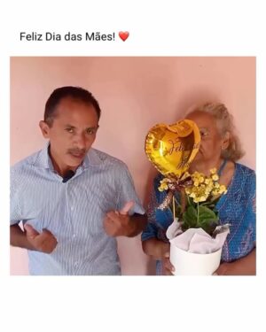 Grazi Massafera Instagram - Sobre gatos e descobertas, festas e bexigas, e mães e coragem 🥰😉
#InspiraçãoDoDia

@selopoeta
@soueunavida
@zueragoiania
@babi__amaral
@octavioguedes @globonews leonardomonteiro @juliaduailibi
@professor.sidnei @afrotvbr
@igmusiics @manoelgomesbr
@ultradancetour @pauladances
@paollaoliveirareal @rodaviva_tvcultura
@frasesdedomheldercamara