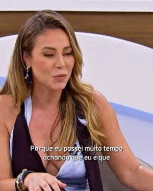 Grazi Massafera Instagram - Sobre gatos e descobertas, festas e bexigas, e mães e coragem 🥰😉
#InspiraçãoDoDia

@selopoeta
@soueunavida
@zueragoiania
@babi__amaral
@octavioguedes @globonews leonardomonteiro @juliaduailibi
@professor.sidnei @afrotvbr
@igmusiics @manoelgomesbr
@ultradancetour @pauladances
@paollaoliveirareal @rodaviva_tvcultura
@frasesdedomheldercamara