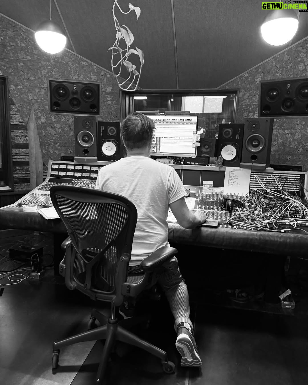 Grey DeLisle - 0.9K Likes - Murry and I recorded a new Christmas single (“A Christmas Memory”) in #Portland with Tucker Martine! #christmasinmay #studiodog #AChristmasMemory @floramartine @murryhammondmusic