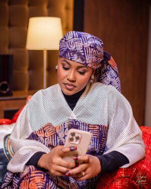Hadiza Aliyu Instagram - Celebrating life’s best moments with pure joy. Finding happiness in the littlest moments. Making memories that make your heart smile. 

📸 @prince_abdool_ 
💄 @makeupby.amnah