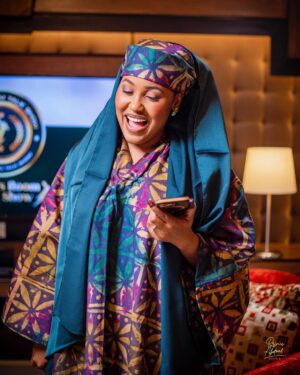 Hadiza Aliyu Instagram - Smile, because happiness is the best filter for your soul.

📸 @princeabdool.studios 
💄 @makeupby.amnah