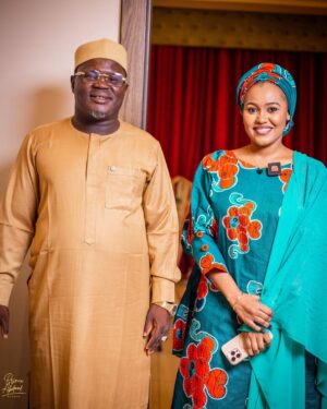Hadiza Aliyu Instagram - Writers 📝 
 
Singer 🎤