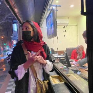 Hedieh Tehrani Instagram - اولین روز اکران فیلم سینمایی #بی_همه_چیز در سینما فرهنگ