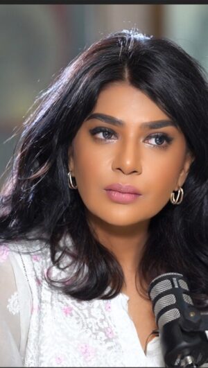 Iffat Rahim Instagram - Wait is over💥💥💥 samiyarazi_ is back with latest on functional medicine and hormones.. 
stay tuned…coming soon💥