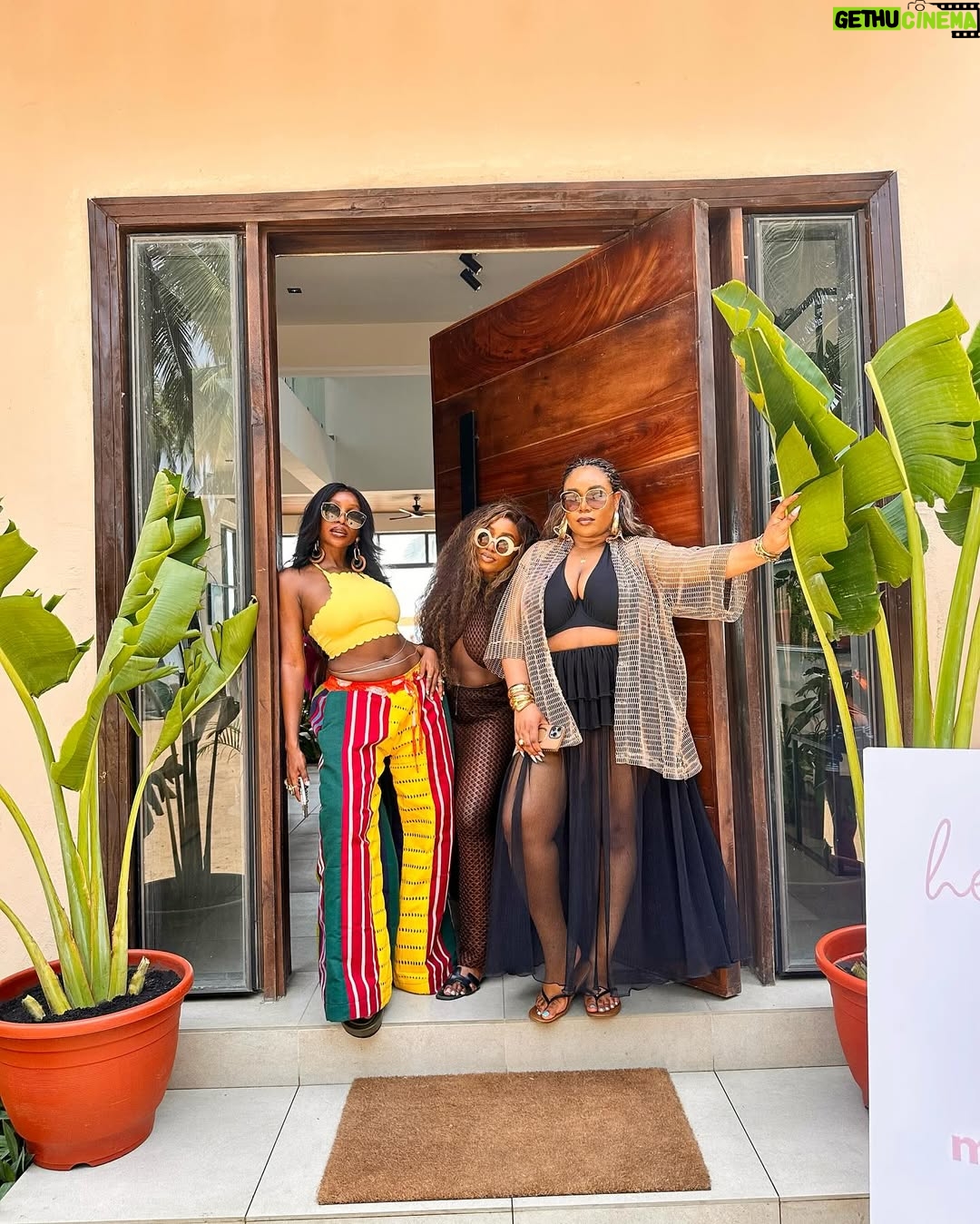 Ini Dima-Okojie - 37.7K Likes - Dear Woman, you are the sh*t!.
You nurture, you build, you carry the weight of the world and still show up looking flawless. You juggle a million thingsā¦careers, dreams, families, friendshipsā¦and somehow, you still remember everyoneās birthdays.
You are strong, soft, powerful, kind, bold, and unstoppable. You turn pain into purpose, challenges into triumphs, and still find time to hype your friends in the group chat.
The world celebrates you today, but honestly, we should be celebrating you every damn day. Your voice matters, your dreams are valid, and your presence makes a difference. So take up space, rest when you need to, and never forgetā¦you are more than enough!!!
Happy International Womenās Day to all the Queens out there! Keep breaking barriers, making magic, and living life on your own terms.š¤
Ps: I just had the most amazing day with the most amazing women. It was perfect š«¶š¾š«¶š¾š«¶š¾
#IWD #IWDwithMaisonBali