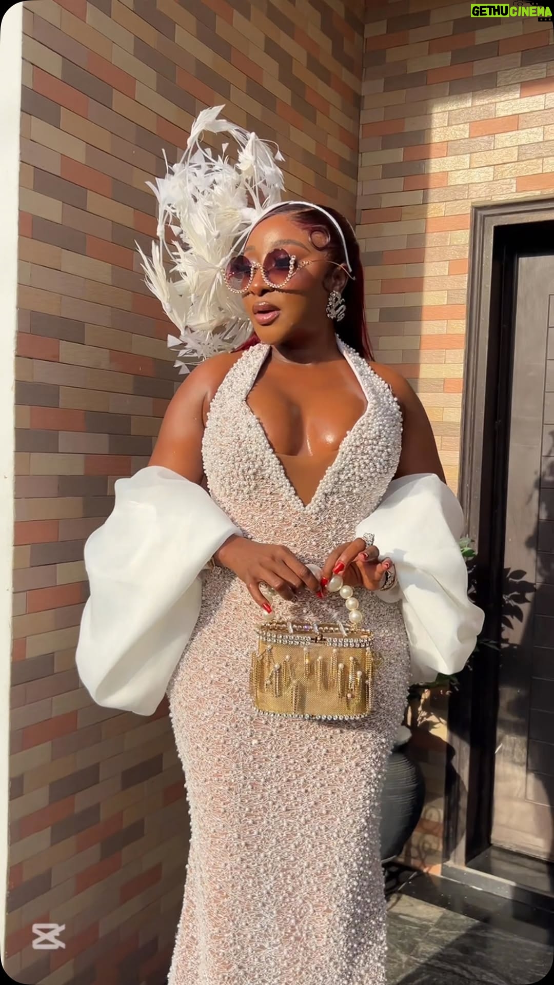 Ini Edo - 149.7K Likes - Love is truly a beautiful thing ❤️
Congratulations @its.priscy @juma_jux
#jp2025
STYLED BY THE ELEMENT @styl.addiction
Skin: @beautysecretsofapril
Dress @herluxury.ng
Makeup: @bernards_magic
Hair: @laidbysophh
Video: @ikeeoluwa