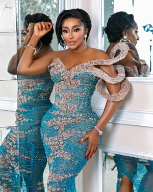 Ini Edo Instagram - Celebrating Women in film 💕

@redseafilm festival 

Dressed in @xtrabrideslagos 
Styled by @swankyjerry
Makeup @_looksbynganga
Photographed @shotbysukre 

#Redseaff24 #thenewhomeoffilm