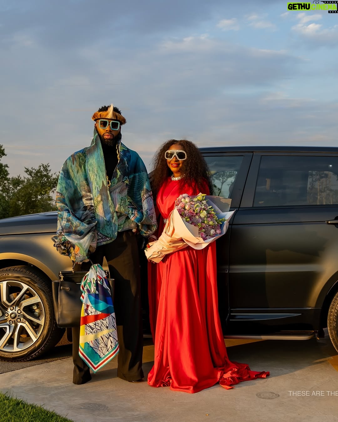 Ini Edo - 140.1K Likes - Our Masterpiece: Young Famous & African 🌍✨
YFA brings the glamour and essence of African creatives to global tv…..
However, as with any reality TV show, YFA also shows the pressure of fame—the emotional toll, miscommunications, and the weight of expectations. The drama, feuds, and misunderstandings are part of the package, reminding us that fame isn’t as glamorous as it seems, as it shows both the highs and lows of fame. Let’s keep watching, learning, and supporting African entertainment! 🎬✨
With My realest African Brother 👑💕 I like to call him “De Tornado” @swankyjerry