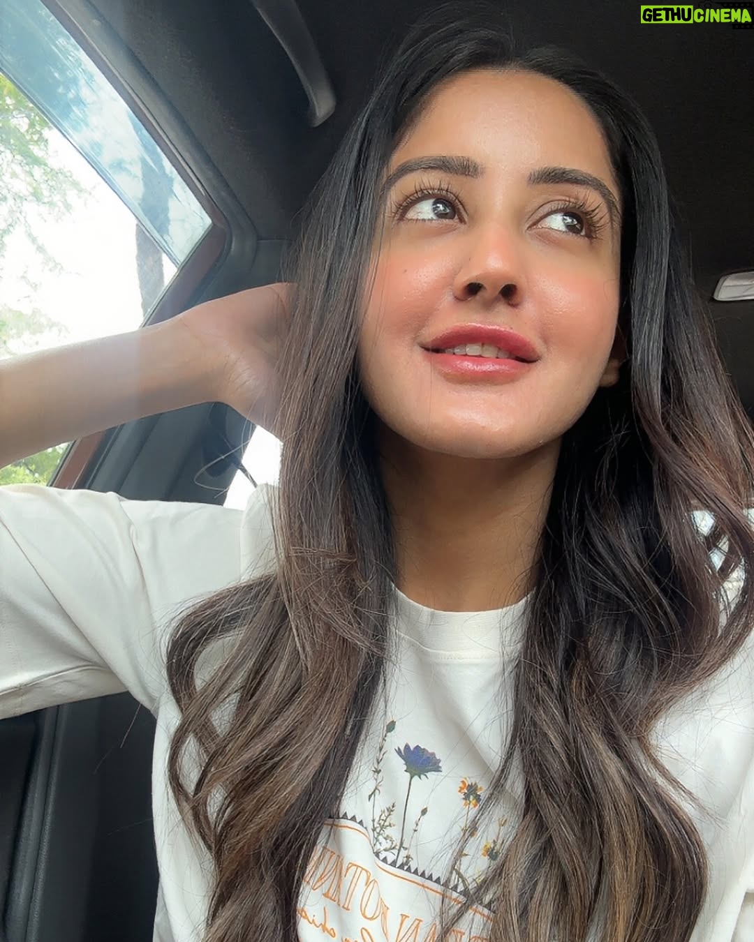 Insha Ghai - 9.7K Likes - Even the sky cries sometimes, but the sun always finds a way back! So will I 🌞🫰❤️🩹✨