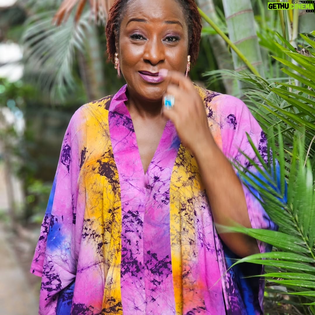 Ireti Doyle - 3 Likes - I went out today...😋💜
Shots by @tha.sage