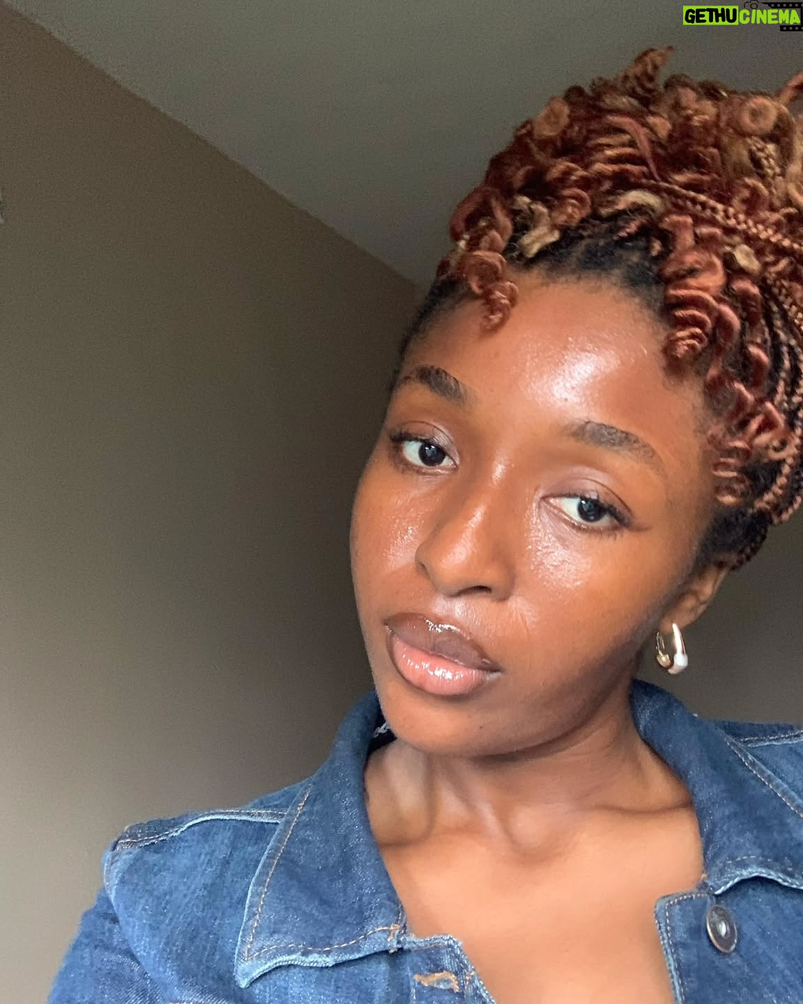Ireti Doyle - 3 Likes - Continue to bloom and blossom!
Happy birthday, @miracle_udochi ♥️