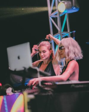 Irina Stroganova Instagram - Timore Leste’s energy is trully special. You guys are always the best time 😘 Special Thanks for an amazing party to @ascrewevent @djwinston_ And my hommie @hannahx.music and @pangeranlantang ❤️ Big Love