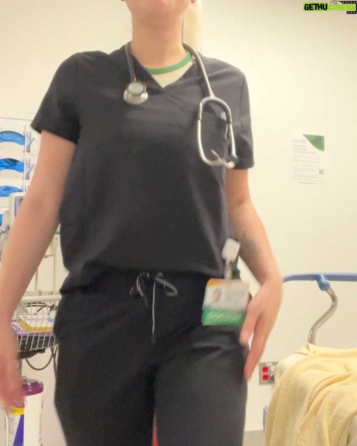 Isa Briones - 33.5K Likes - Last episode of the Pitt is out tonight on @streamonmax take a gander at these beautiful people
thank you to all who have spent this shift with us🫵🏼🫶🏼👩🏻‍⚕️
#thepitt