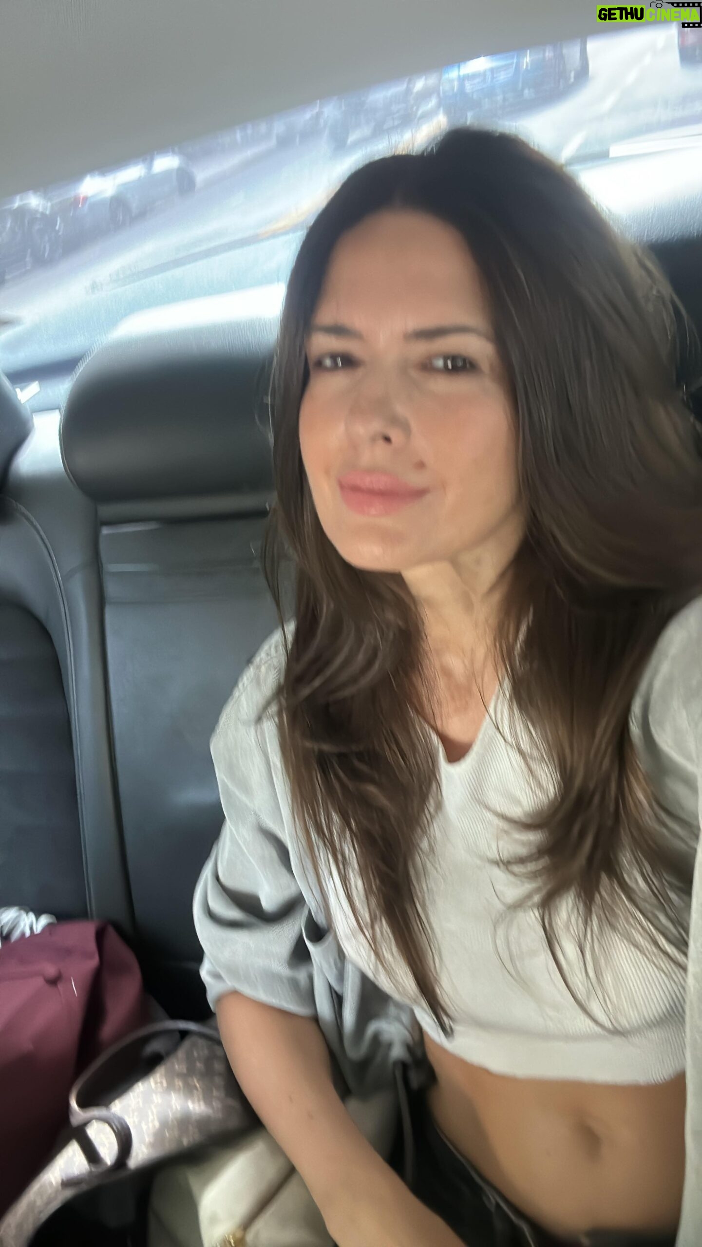 Isabel Macedo - 7.3K Likes - HOLA ISABEL ā¤ļø
Siempre @estudioeffe_
Color @fernando.en
Corte y toda la magia @francodlossantos