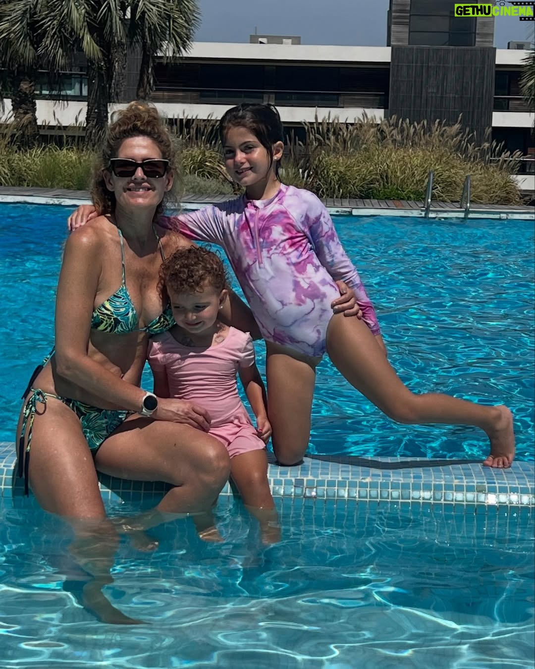 Isabel Macedo - 32K Likes - Merece