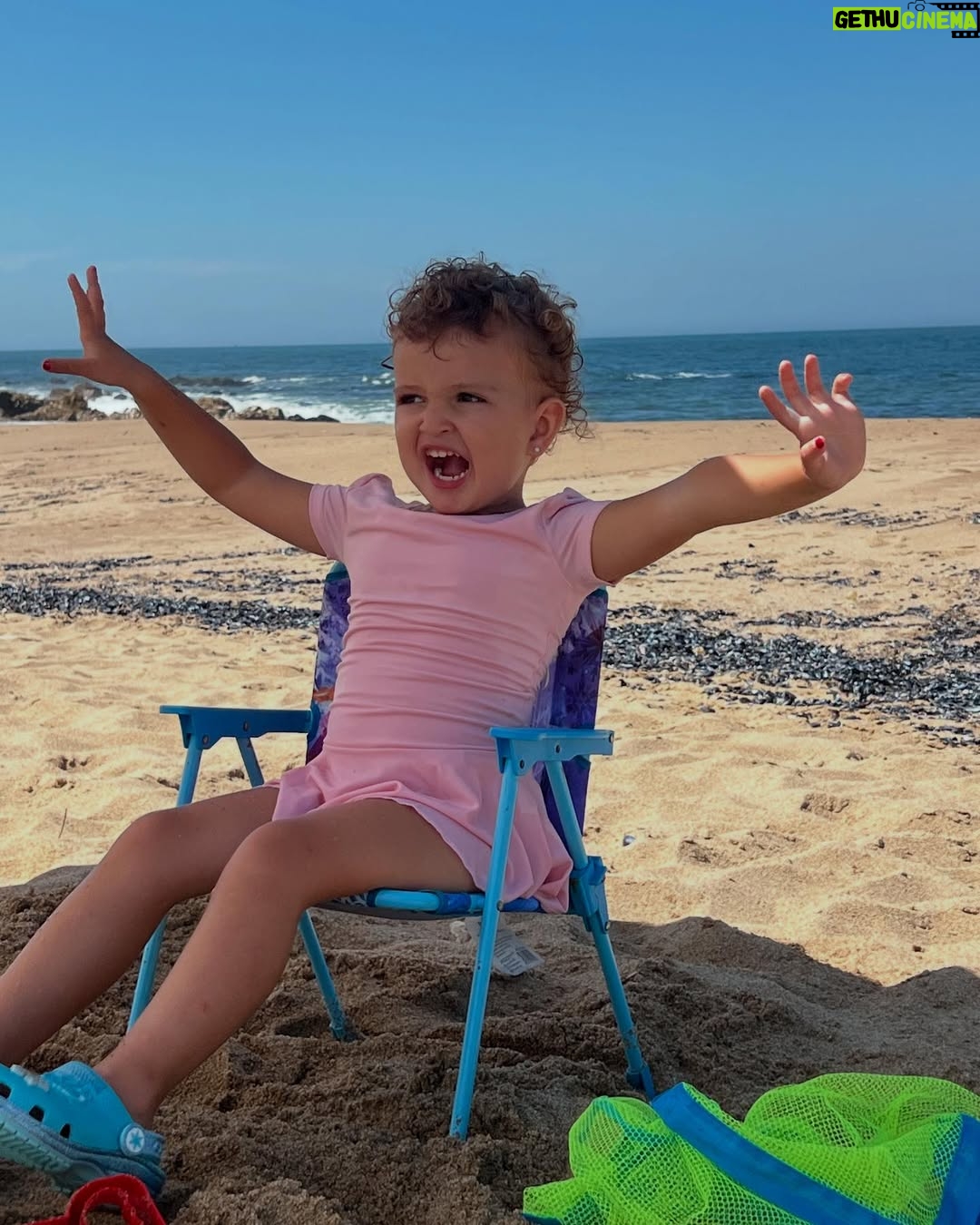 Isabel Macedo - 32K Likes - Merece