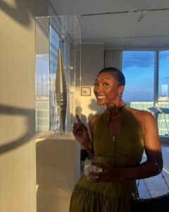 Actress Isan Elba HD Photos and Wallpapers May 2025