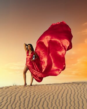 Ishita Varsha Instagram - Born red-y ! 😊

#ishitavarsha #blessedlife😇 #thankyougenie🧞‍♀️ #loveandgratitude❤️ #desert #dubai #dubai🇦🇪 #dubaidesert #red #reddresses #photoshoot #gown #redgown #dubaiphotoshoot #desertshoot #fashion #fashionphotography