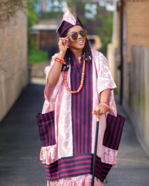 Iyabo Ojo Instagram - "Culture meets style" 

My 1st look yesterday 😍 to Labake olododo, The Warrior Lord, showing in all cinemas in the uk 

Outfit @avenoutfitconcept 

Makeup @glambyimaan

Wig installed @tummyhair_

Photographer @mikegregoryvisuals

Video @dopeviewsonly