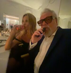 Jaime Winstone Instagram - An evening spent with papa and friends celebrating the amazing shoot for perfect magazine 

Thankyou to my beautiful One man Glam squad @the_sweeney_ love you and your talent so much! 
It’s so fun to collaborate with you and creates these lewks 🙏💋🙏 @the_sweeney_ 

Thankyou to @martine_rose ❤️😎🤌
@agencyeleven 
@burberry 

@katemossagency ✨💕
@thisisraywinstone 😎

High res 📸 double denim @davebenett 
@katiejanehillier 
@kegrand 
@theperfectmagazine ❤️