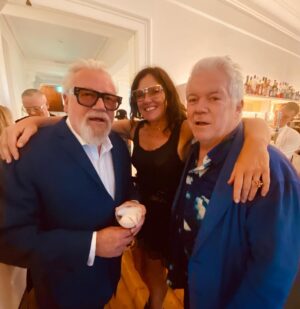 Jaime Winstone Instagram - An evening spent with papa and friends celebrating the amazing shoot for perfect magazine 

Thankyou to my beautiful One man Glam squad @the_sweeney_ love you and your talent so much! 
It’s so fun to collaborate with you and creates these lewks 🙏💋🙏 @the_sweeney_ 

Thankyou to @martine_rose ❤️😎🤌
@agencyeleven 
@burberry 

@katemossagency ✨💕
@thisisraywinstone 😎

High res 📸 double denim @davebenett 
@katiejanehillier 
@kegrand 
@theperfectmagazine ❤️