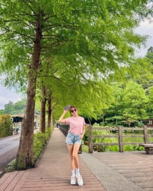 Jane Lee Instagram - 陪媽媽的小旅行🫶🏻 宜蘭兩天一夜吃吃喝喝好自在🥰 大家都說我們是四姊妹🤭 好幸福😍 #感謝好天氣☀️