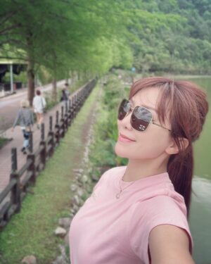 Jane Lee Instagram - 陪媽媽的小旅行🫶🏻 宜蘭兩天一夜吃吃喝喝好自在🥰 大家都說我們是四姊妹🤭 好幸福😍 #感謝好天氣☀️