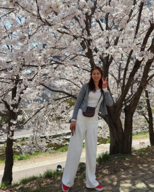 Jang Shin-young Instagram - 🌸❣️