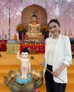 Actress Janis Chan HD Photos and Wallpapers December 2025