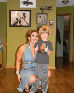 Jessica Kresa Instagram - Happy birthday to my nephew Fletch!!! Holy crap 20yrs old… it’s been so fun watching you grow into a young man. I’m a proud auntie…. ❤️❤️