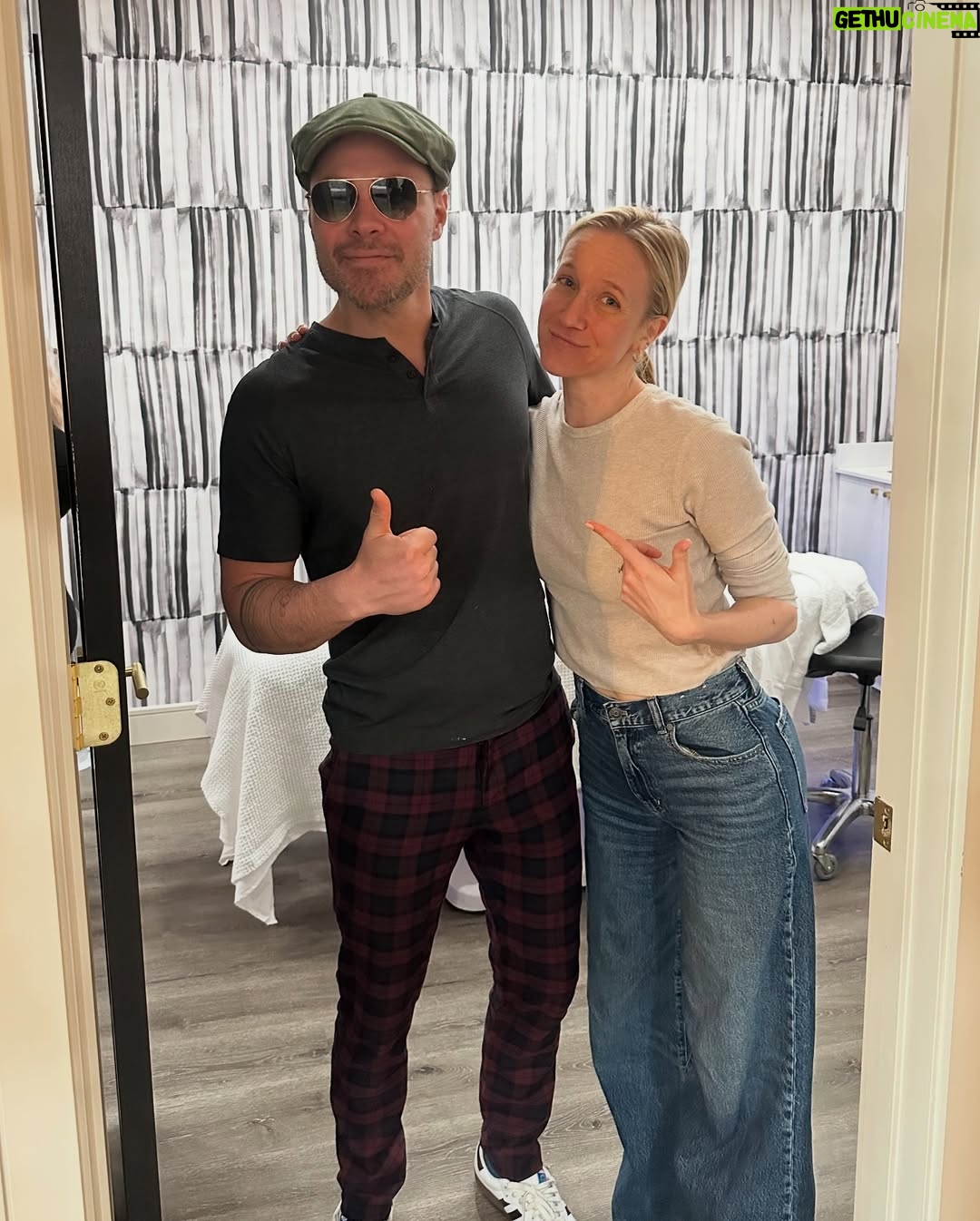 Jessy Schram - 10.1K Likes - Fresh faced and ready to rumble. Thanks @spaderma_medspa and @theoakvillechicago for a Saturday morning that filled the happy meter and left a lasting glow ✨#hydrafacial #thesepeoplearehappymakers