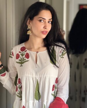 Jhataleka Malhotra Instagram - Before it’s too late 🕊️