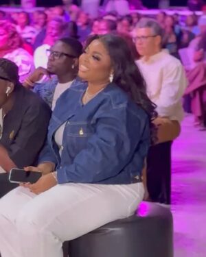 Juliana Olayode Instagram - I decided not to starve y’all of this post.🤪🤣

Listening/watching you talk to you @funkejenifaakindele at #WithChudelive made me so proud yet again. Thank you for always being so vulnerable and authentic when you share your story. Love you mama.❤️❤️