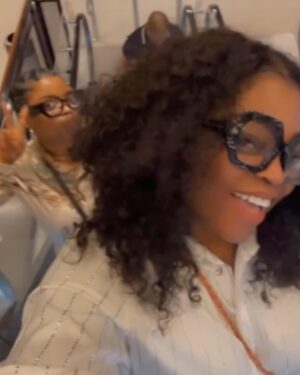 Juliana Olayode Instagram - Unplugged and unwinding with my Habibti @funkejenifaakindele 🤣❤️

Pick your favorite slide.

#Julianaolayode
#holiday 
#vacation